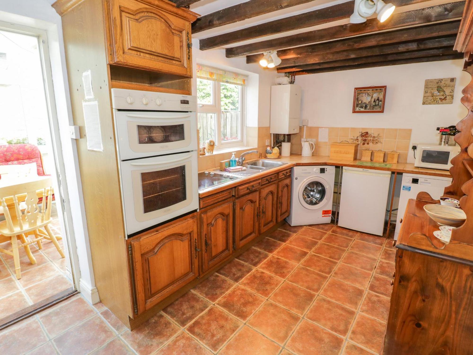 4 Lansdown Cottages Челтнъм Екстериор снимка